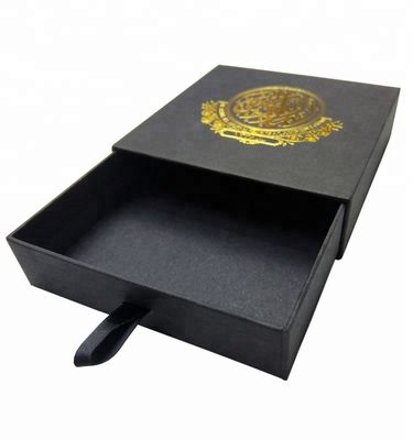 Luxury Hot Stamping Black Box Gift Packaging z drukiem CMYK