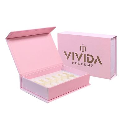 Niestandardowe butelki oleju eterycznego z perfumy różowej, pianki, magnetyczne pudełka papierowe z laminacją matową