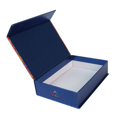 Niestandardowe logo magnetyczne Flap Box sztywny karton Magnet Gift Box dla Twoich wymagań