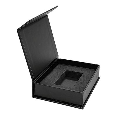 Przykład Mat Business VIP Card Packaging Magnetyczny skręt zamknięcia papierowego do ramki fotograficznej