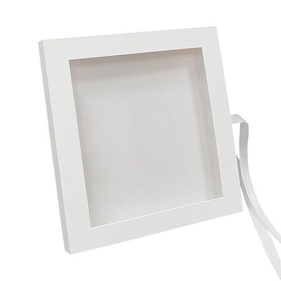 Pudełko do pokazu z kartonu kwadratowego z zamknięciem magnetycznym z przejrzystym oknem