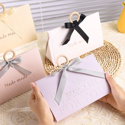 Spersonalizowane logo Unikalne składane pudełko Luksusowe twarde opakowanie do perfum Kosmetyki Odzież i Biżuteria