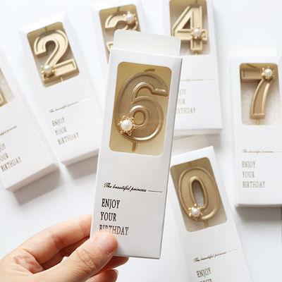 Niestandardowe kolorowe pudełko Drukowanie numer Torta Świeczka urodzinowa Pudełko prezentów Klein Małe pudełka prezentów