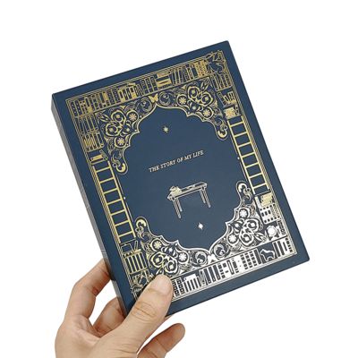 Niestandardowe drukowane luksusowe pudełko prezentowe w kształcie książki do pakowania markowych świec, wysokiej jakości rozwiązanie na prezent ślubny i świąteczny