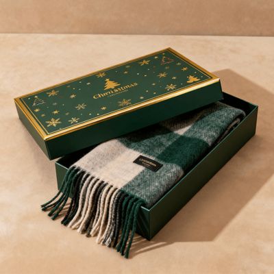 Niestandardowe luksusowe świąteczne pudełka prezentowe z matowego, sztywnego kartonu do pakowania szalików, sukienek, bielizny, koszul, z recyklingu, z materiałów aseptycznych