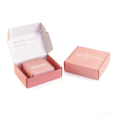 Zaopatrzenie w opakowania z logo